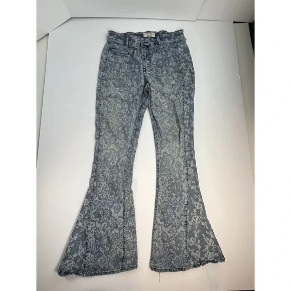 Free People We The Free Dream Lover Floral Paisley Flare Jeans Denim Size 31