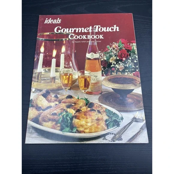 Ideals Gourmet Touch Cookbook 1978 Naomi‎ Arbit June Turner Vintage Recipes