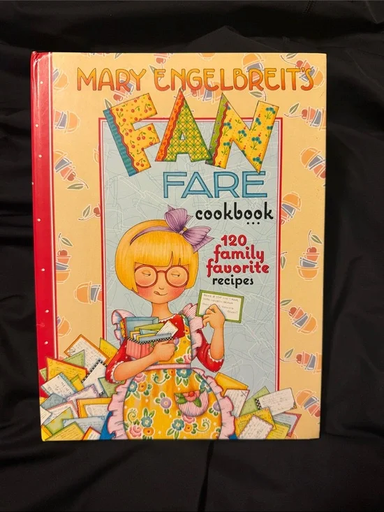 Mary  Engelbreits cookbook