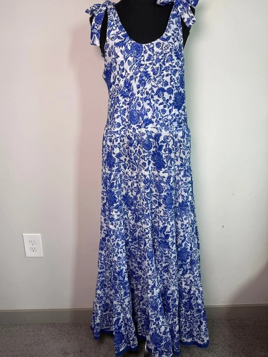 FREE PEOPLE | Kikas Blue & White Floral Tie-Strap Tiered Ruffle Maxi Dress M