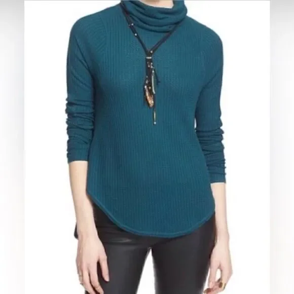 33- WE THE FREE *KRISTINA DRIPPY* THERMAL WIDE NECK JADE blue TUNIC TOP