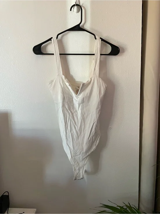Free People Pippa V-Wire Bodysuit