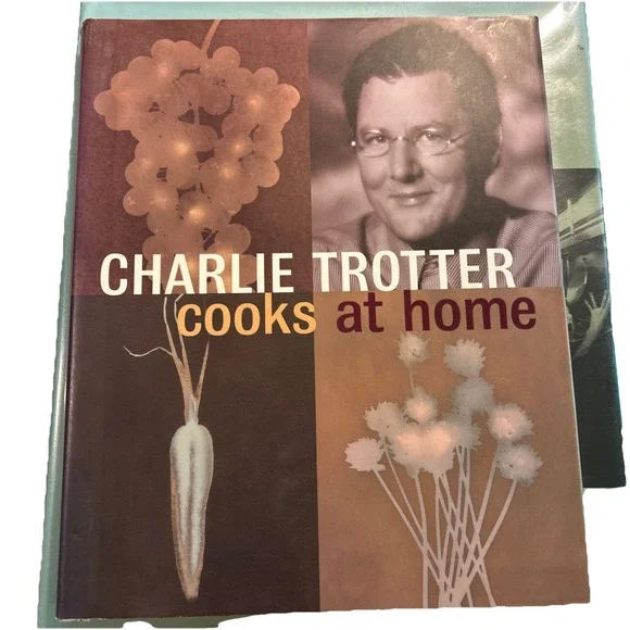 Charlie Trotter CHARLIE TROTTER‎ COOKS AT HOME 1st Edition GOOD  Hardbound