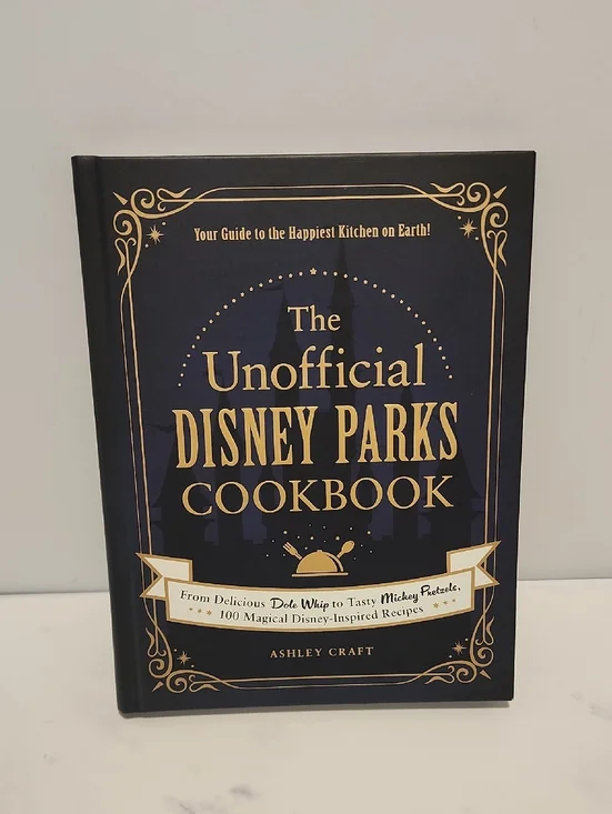 Ashley Craft The Unofficial Disney Parks Cookbook - Navy & Gold