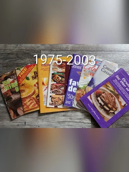 Vtg Lot Of 8 Cookbook Pamphlets