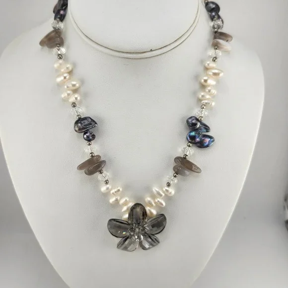 Freshwater Pearl Necklace Gray Flower Crystal‎ Stone Beaded Jewelry