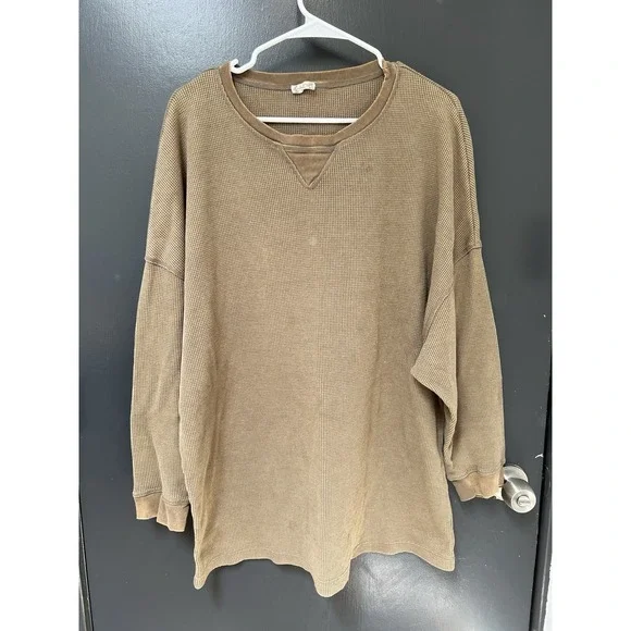 Free People Intimately Oversized Early Night Thermal Waffle Top Brown Sz M