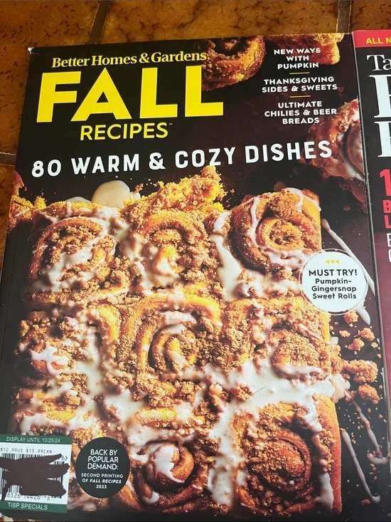 Better Homes & Gardens Fall Recipes Magazine - Yellow & Brown Cover