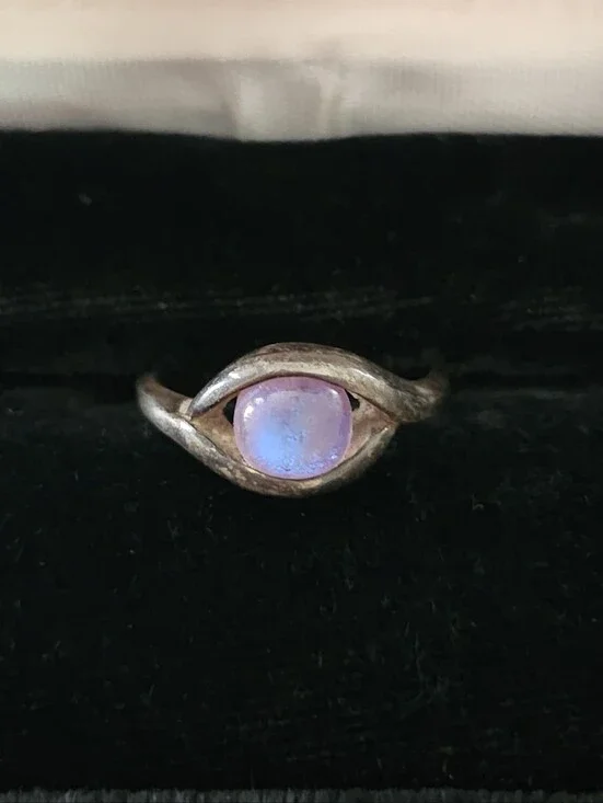 Vtg Silver Moonstone Ring - Iridescent Purple/Blue Gem