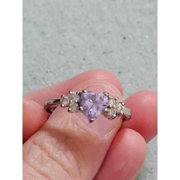 Silver Tone Heart Purple Stone Ring Clear Accents Size 8.75 Romantic Style