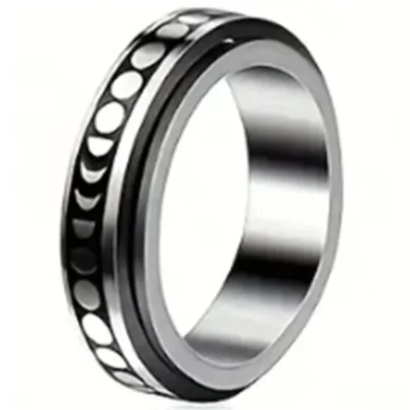 Vintage Boho Style Silver Moon Spinner Ring