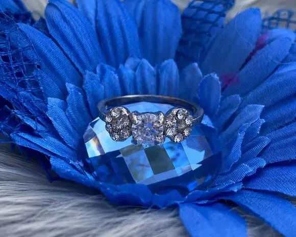 18K Silver Plated CZ Fashion Ring | Round Center Cubic Zirconia Statement New