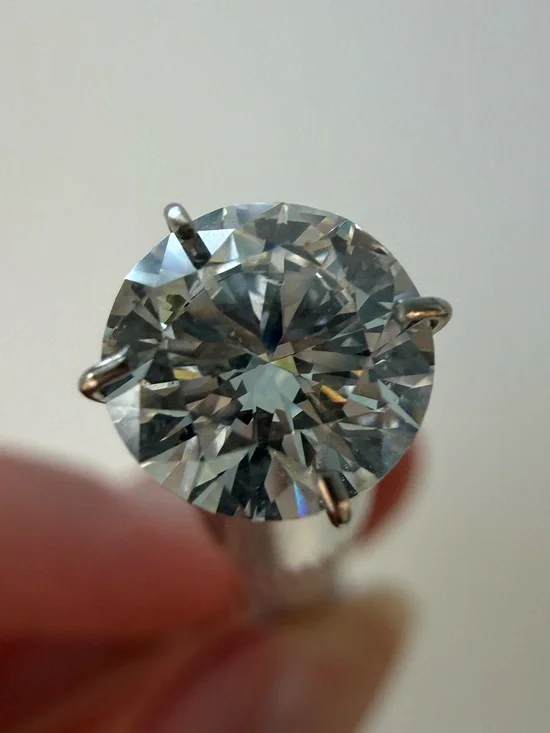 1.42ct Diamond F VS1