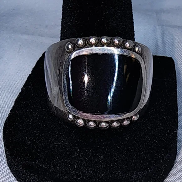 Vintage Black Stone & Sterling Silver Ring Sz 10