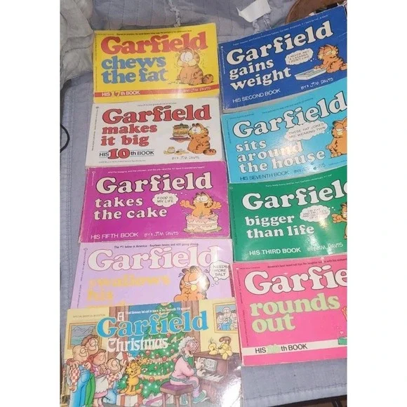 Vintage Garfield Book Lot 9 Jim Davis Paperbacks Core 1980s