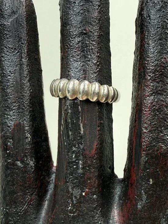 Sterling Silver Shrimp Ring Size 4.75