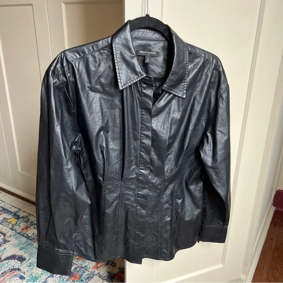 Banana Republic Black Faux Leather Button-Down Shirt Size M