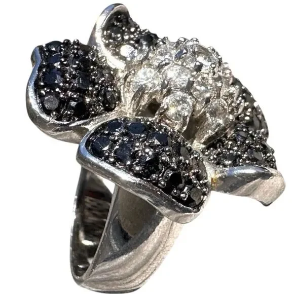Elegant Black & White Cubic Zirconia Floral Ring in Sterling Silver - Size 6.5