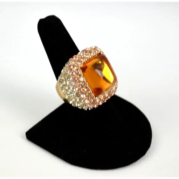 Gold Tone Ring with Yellow Glass Stone Surrounded‎ by Rhinestones Size 8