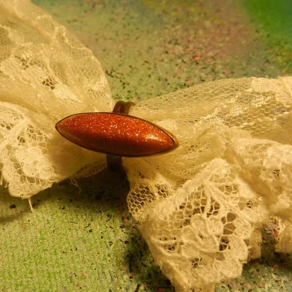 VTG 925 silver artisan ring garnety glittery inlay elongated boho red talon XS
