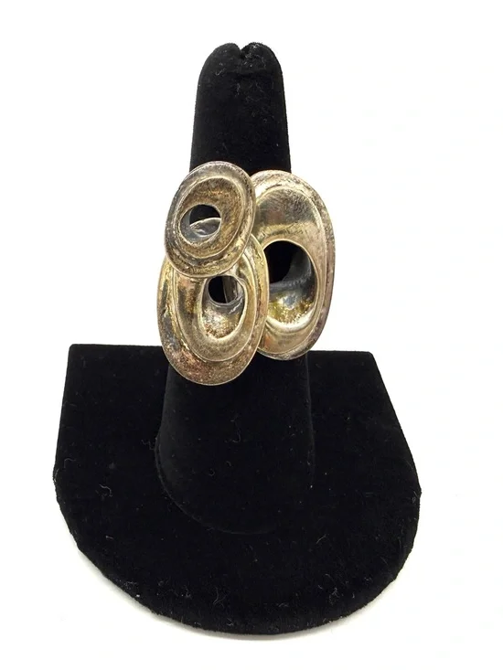 Vintage‎ Silvery Gold-Tone Oval Statement Ring