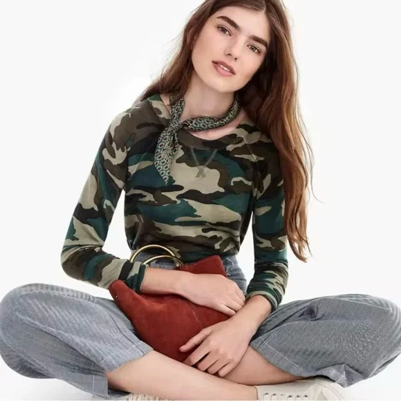 J. Crew Merino Wool Crew Neck Light Sweater in Green Brown Camo Sz. Medium