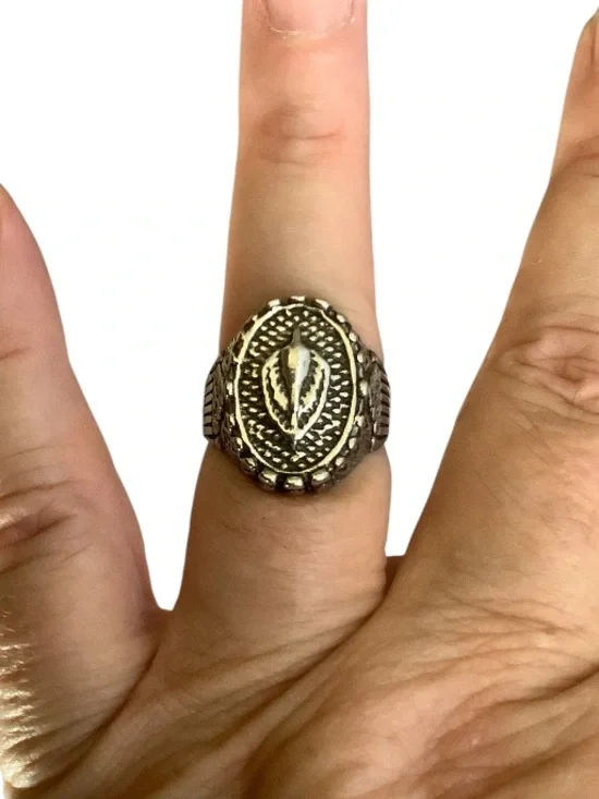 Vintage-Style unisex Statement Silver Ring
