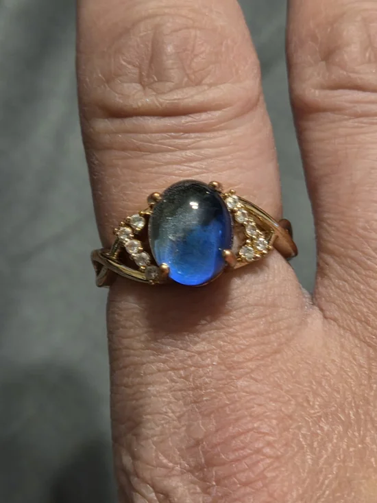 Gold Mood Ring With Accent Stones