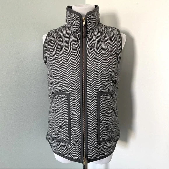J. Crew Excursion Quilted Herringbone Down Vest Zip Up Gray & White Size S