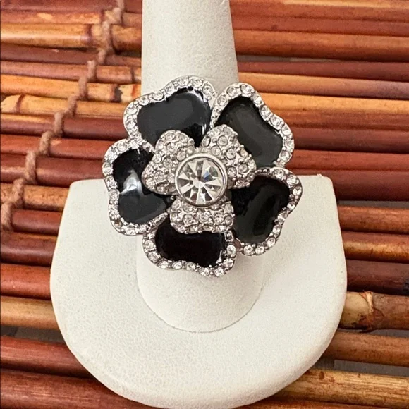 Lia Sophia Black and Silver Floral Ring Size 10