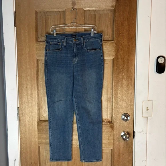 J. Crew women’s relaxed boyfriend Denim Jeans size 27‎