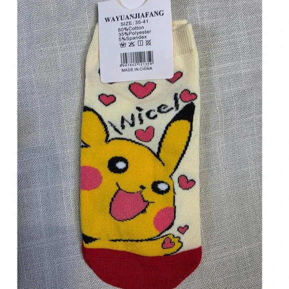 Pikachu Pokemon Hearts Cotton Blend Ankle Socks Yellow Red Size 35-41 NEW