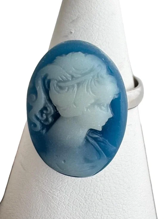 Vintage Resin Cameo Ring Blue White Victorian Style Lady Statement Adjustable