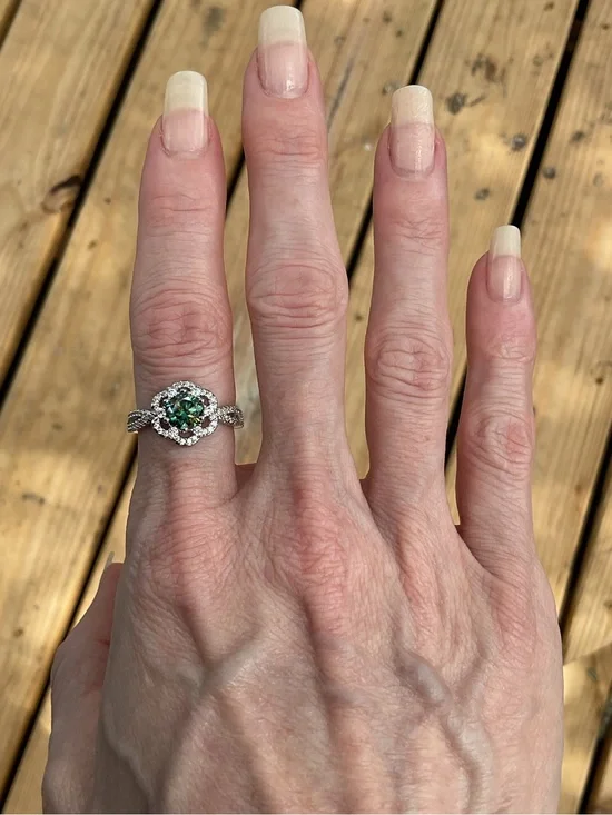 1 Ct Genuine Green Moissanite Halo Ring NWT | GRA Certified | Size 7 | Stunning
