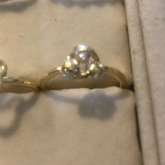 Gold-tone Fashion Ring