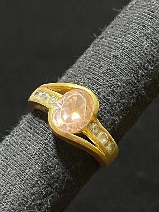 Statement Gold Tone Pale Pink Cocktail Ring, Fair Vintage Condition, Sz 6.5