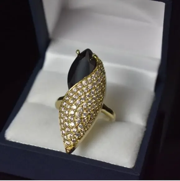 925 Sterling Silver Black Alpanite & CZ Ring Size 9