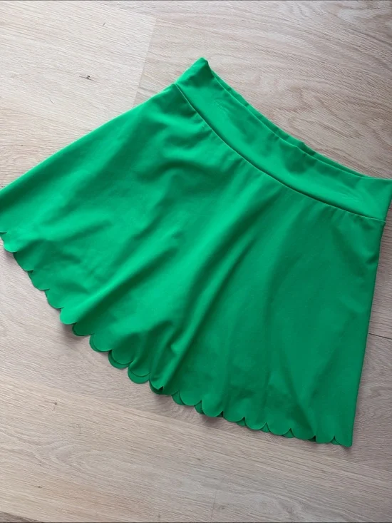 J.Crew Kelly Green Scalloped Hem Skort