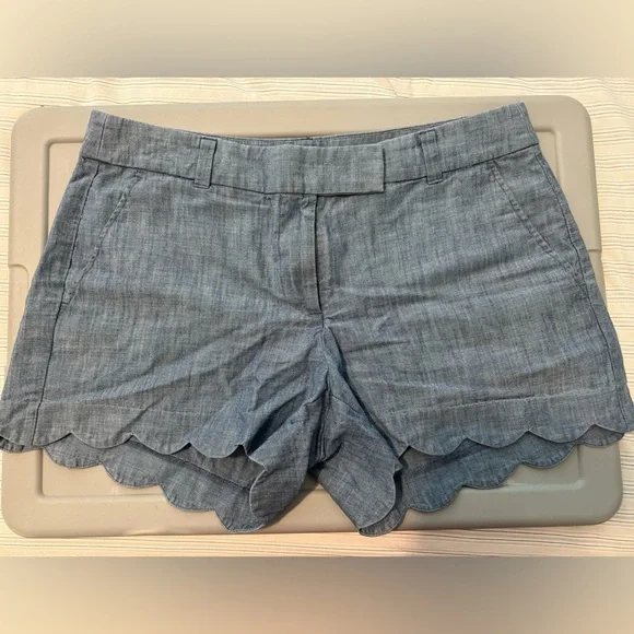 Scalloped shorts