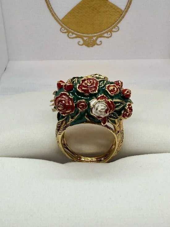 Rocklove Disney Alice in Wonderland Painting the Roses Red Ring 7