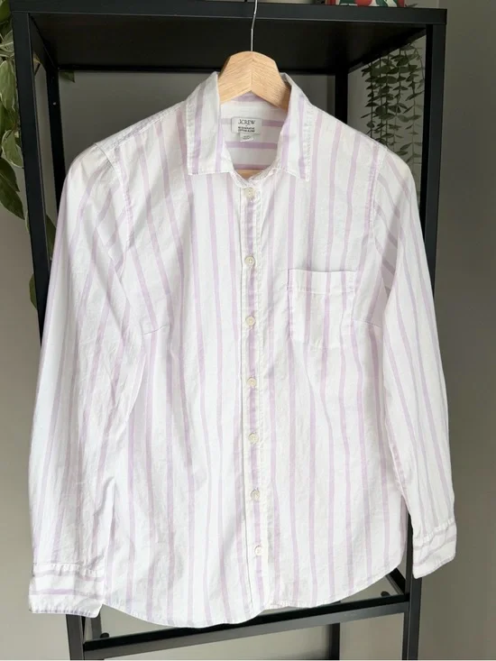 J. Crew Lightweight Striped Button Up Shirt in Signature Fit