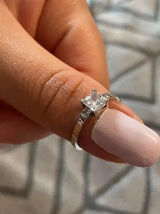 10K Gold White Gold Solitaire Engagement Ring Sz6
