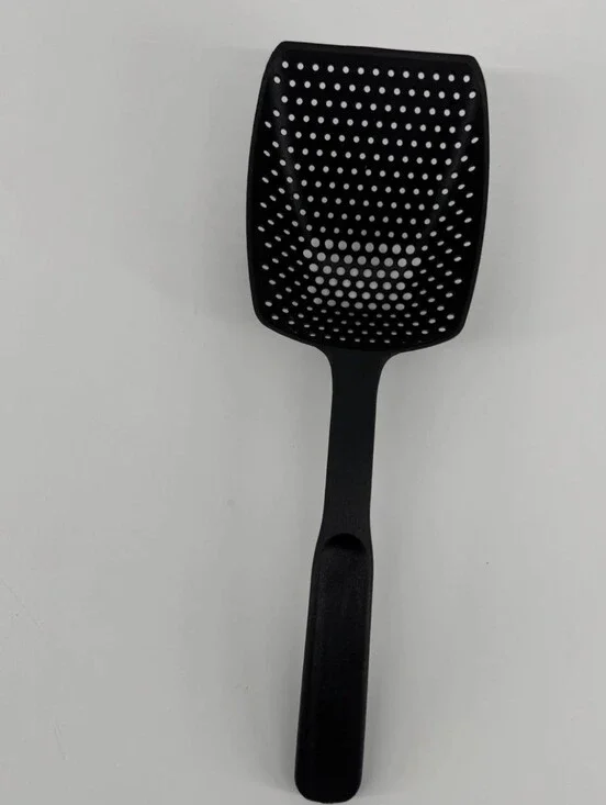 Pampered Chef Scoop 'N Drain #1622 Black Nylon Slotted Strainer Spoon Ladle