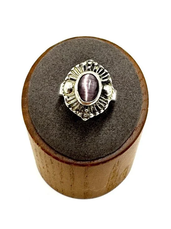 Sterling Silver 925 Purple Cat's Eye Bezel Set Statement Ring Size 5.75