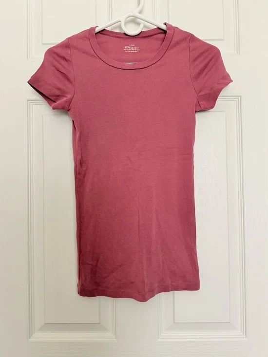 J. Crew Perfect Fit Dusty Rose Short Sleeve Crewneck Tee