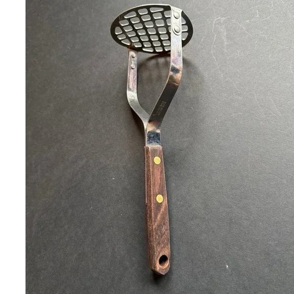 Robinson Stainless USA Potato Masher Vintage Wood Handle Brass Rivets 9.5 Inch