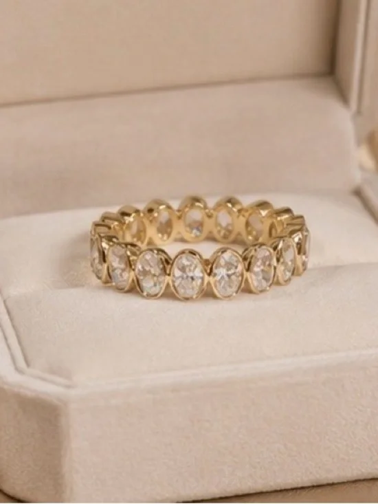 Luxury Gold Oval Eternity Band Ring