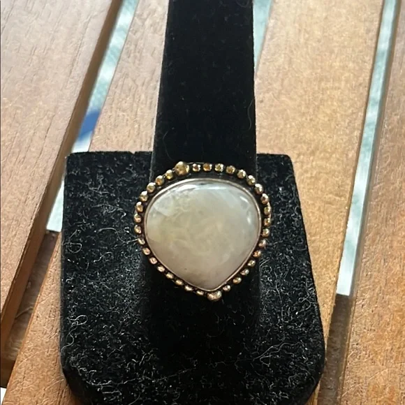 RAINBOW MOONSTONE 925 RING-NWT