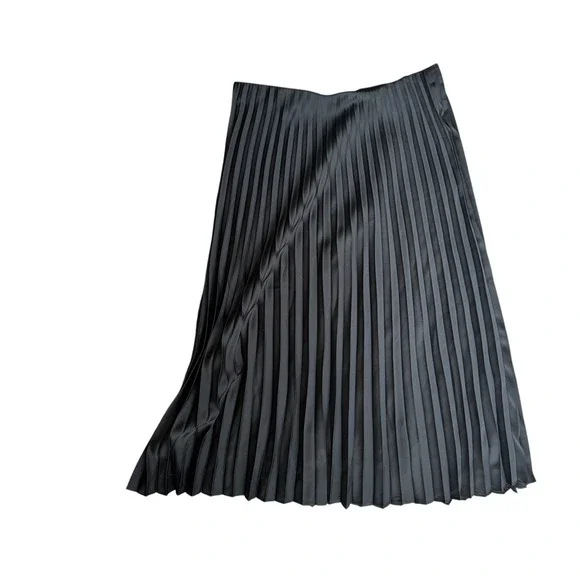 J.Crew Gwyneth pleated slip skirt black size medium