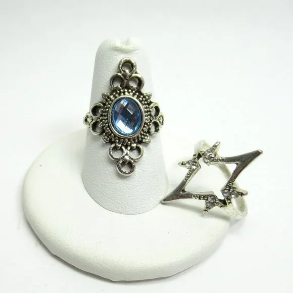 Pair of size 7 fashion rings